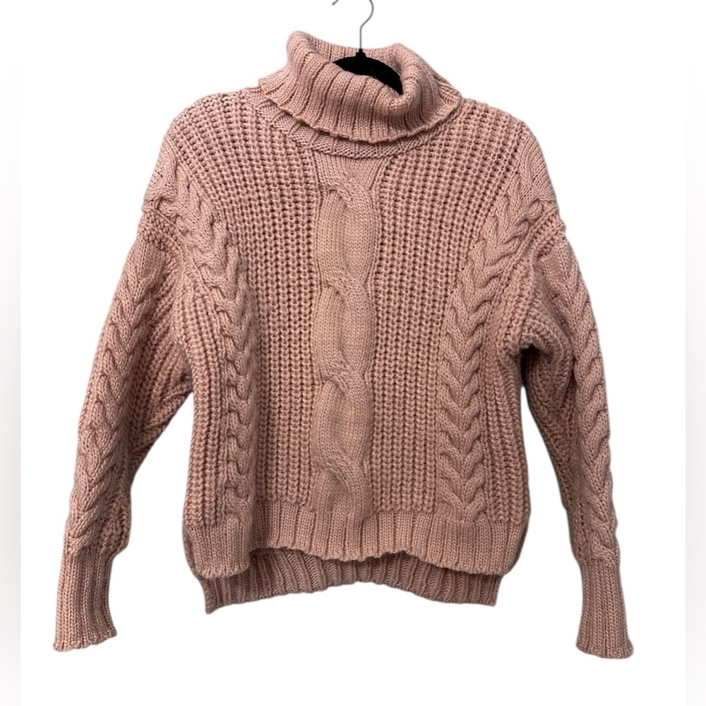 For The Republic Dusty Pink/Peach Turtleneck Chunky Sweater M